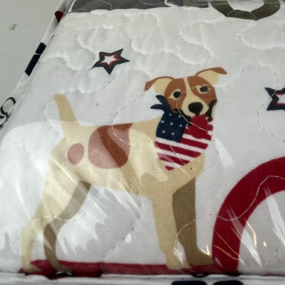 Pet Lovers Quilt Set TWIN Patriotic Dogs Trucks Red White Blue Sham USA Flag